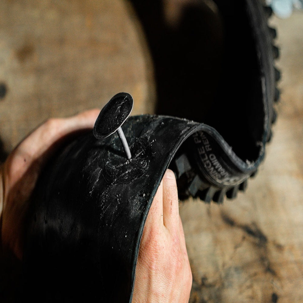 Kit de Reparación de Tapon en Forma de Champiñón para Neumáticos Tubeless (1 pza)