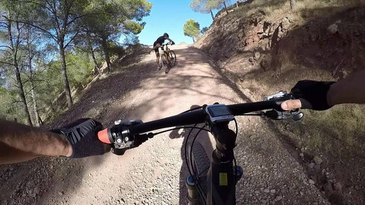 Técnicas Avanzadas para Subir en Bicicleta de Montaña